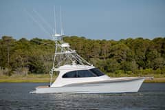 2015 Jarrett Bay Hardtop Express "Robin Hood" photo 7