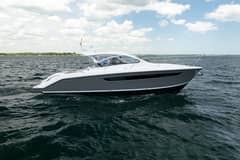 2015 Pursuit 365i SC "Impatience" photo 1