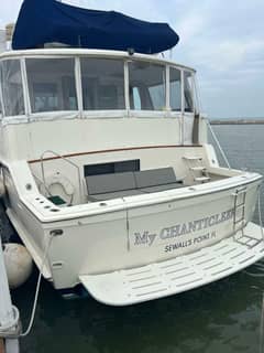 1984 Hatteras 61 CPMY photo 2