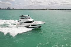 2025 Riviera 46 Sports Motor Yacht "Legacy G2" photo 4