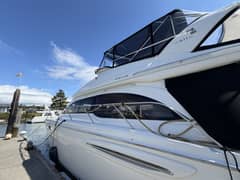 2004 Meridian 411 "Luna Sea II" photo 2