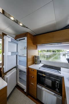 2017 Princess S65 "Ripple" photo 7