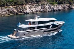 2022 Van der Valk 34M Explorer "Lady Lene" photo 3