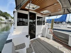 2023 Cutwater 32 Coupe photo 1