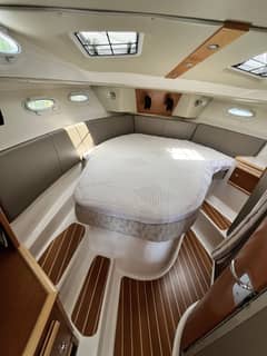 2023 Cutwater 32 Coupe photo 9