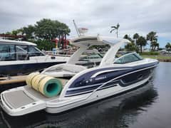 2019 Formula 350 Crossover Bowrider photo 2