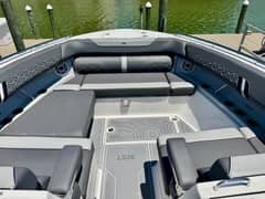 2025 Regal LS36 photo 3