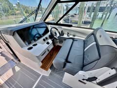 2025 Regal LS36 photo 2