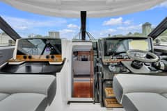 2021 Tiara Yachts 43 LE "FORTY TWO" photo 8