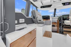 2021 Tiara Yachts 43 LE "FORTY TWO" photo 5