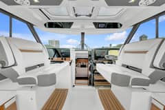 2021 Tiara Yachts 43 LE "FORTY TWO" photo 6