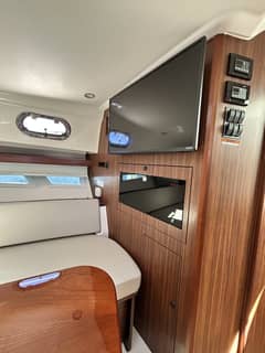 2018 Pursuit OS 355 Offshore photo 6