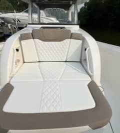2018 Edgewater 370CC "BLUE PEARL" photo 2
