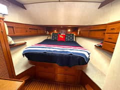 1988 Offshore Yachts "Boat Hair Don't Care" photo 9