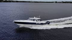 2024 Intrepid Valor photo 2