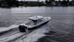 2024 Intrepid Valor photo 9