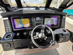 2022 Robalo R360 "SEXY AF" photo 9
