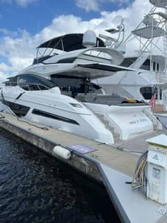2023 Princess S66 Sportbridge "WILE E COYOTE" photo 4