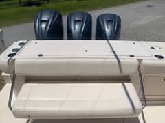 2020 Grady-White 370 Express "Wave Grader" photo 4