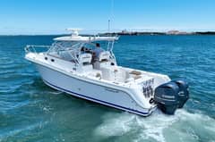2015 Edgewater 335 Express photo 8