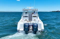 2015 Edgewater 335 Express photo 7