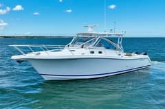 2015 Edgewater 335 Express photo 1