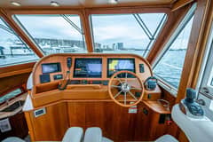 2020 Sabre 48 Salon Express "Eagle Eye" photo 4