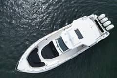 2020 Boston Whaler 420 Outrage photo 4