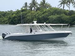 2015 Everglades 355CCX photo 2