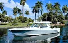 2019 Boston Whaler 350 Realm "Just a Lil Better" photo 3