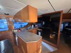 2000 Ocean Alexander 60 Trawler photo 9