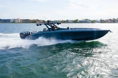 2019 Midnight Express 43 Open photo 2