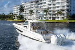 2022 Boston Whaler photo 7