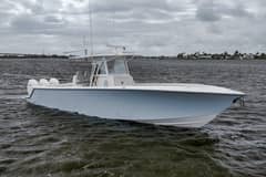 2022 SeaVee 370Z photo 2