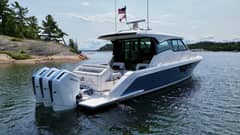 2025 Tiara Yachts 48 LE "Nauti Life" photo 5