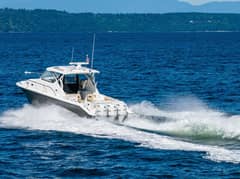 2021 Pursuit OS 355 "Skye Boat" photo 6
