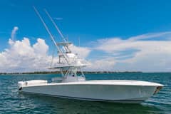 2014 Bahama 41 "Dragonfly" photo 2