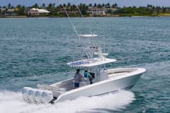 2014 Bahama 41 "Dragonfly" photo 5