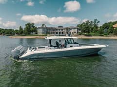 2024 HCB 42 Lujo photo 1
