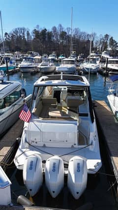 2023 Sea Ray 320 Outboard "SEA JAY" photo 8
