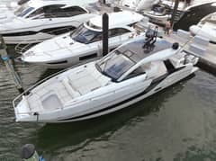 2023 Azimut Verve 47 "Chicken Money" photo 8