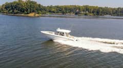 2018 Boston Whaler 350 Realm "Cruzan Time" photo 4