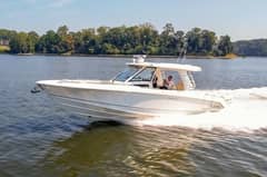 2018 Boston Whaler 350 Realm "Cruzan Time" photo 1