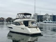2016 Carver C34 Command Bridge "Melody Rose" photo 3