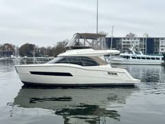 2016 Carver C34 Command Bridge "Melody Rose" photo 2