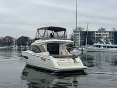 2016 Carver C34 Command Bridge "Melody Rose" photo 4