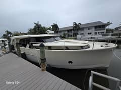2019 Greenline 40 Hybrid "Green Eyed Lady" photo 3