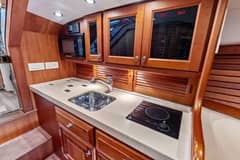 2008 Hinckley Talaria 38R "RASCAL" photo 9