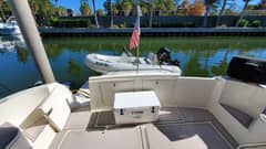 2004 Meridian 411 Sedan Bridge "Into the Mystic" photo 4