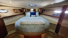 2004 Meridian 411 Sedan Bridge "Into the Mystic" photo 9